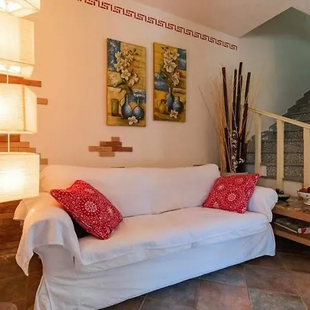 Holiday home Residenze La Minda Di Supra Porto Ottiolu